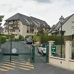 Domaine Du Coteau, Limite Trouville, Beau 3 Pièces Avec Parking Et Balcon Vue * Touques