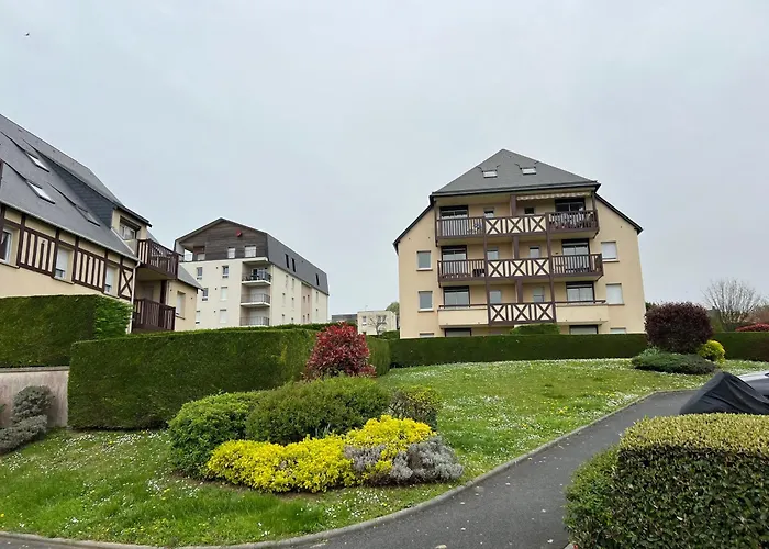 Domaine Du Coteau, Limite Trouville, Beau 3 Pieces Avec Parking Et Balcon Vue Touques