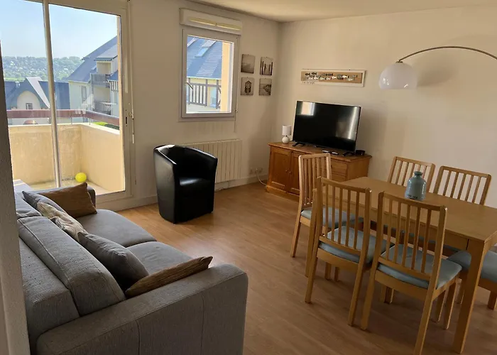 Domaine Du Coteau, Limite Trouville, Beau 3 Pieces Avec Parking Et Balcon Vue