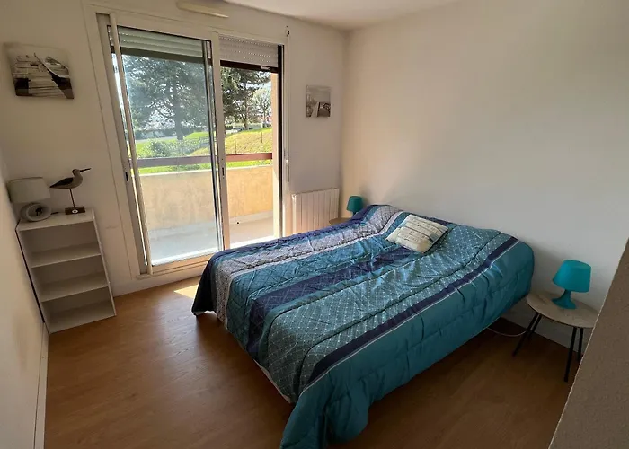 Domaine Du Coteau, Limite Trouville, Beau 3 Pieces Avec Parking Et Balcon Vue Lägenhet Touques