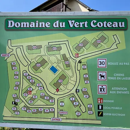 Apartment Domaine Du Coteau, Limite Trouville, Beau 3 Pieces Avec Parking Et Balcon Vue *